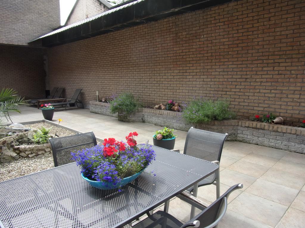Condo Gardens Bruselas Exterior foto